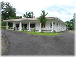 Limon real estate, for sale, land for sale, river, swimming pool, Limon properties, 1766