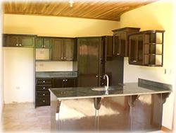 costa rica real estate, home fore sale in atenas, mountain view, 3 bedroom home, affording incomparable tranquility and inspiration. Alarm, carport, and electric gate, also enhance the grounds, atenas real estate
