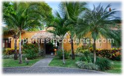 Los Sueños Costa Rica, Los Sueños Vacation Rentals, Los Sueños for rent, Ocean views, 3 bedrooms, casa mono loco