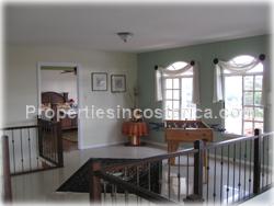 Grecia for sale, Grecia real estate, home in Grecia, 3 level, secure, views, supermarket, hospital, stores, quiet, 1650