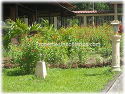 Atenas Costa Rica, Atenas real estate, Atenas realty, Atenas properties, Atenas estate, large, over a hectare, swimming pool, soccer field, ranch, social area, land with house, 1854