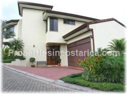 Cariari home, Cariari golf community, Costa Rica golf, access, security, 2 story, upscale, gated community, airport, shopping, schools, 2 story, 4 bedroom, 4 bathroom, 18 hole course, tennis, air conditioning,11