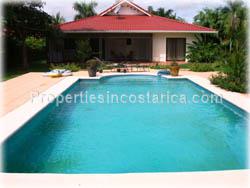 Costa Rica beach and golf, golf course, tambor, nicoya peninsula real estate, turnkey home for sale, gated community, fauna, nature, tropical, swimming pool, 1486