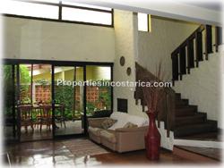 Cariari Costa Rica, Cariari real estate, near schools, golf, shopping, exotic houses, exotic homes, retro style houses, vintage home, 70 style house, late 70s house, fixer upper homes, Costa Rica real estate, 1853