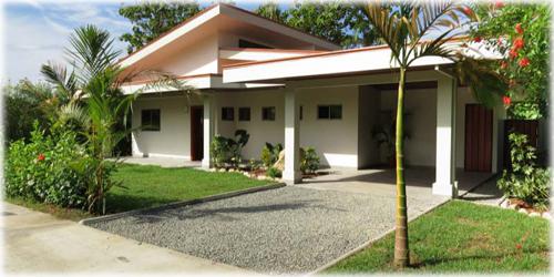 beach, south pacific real estate, convenient location, near to the beach, private houses