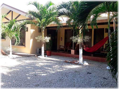 home,tamarindo,rental,private house,pool