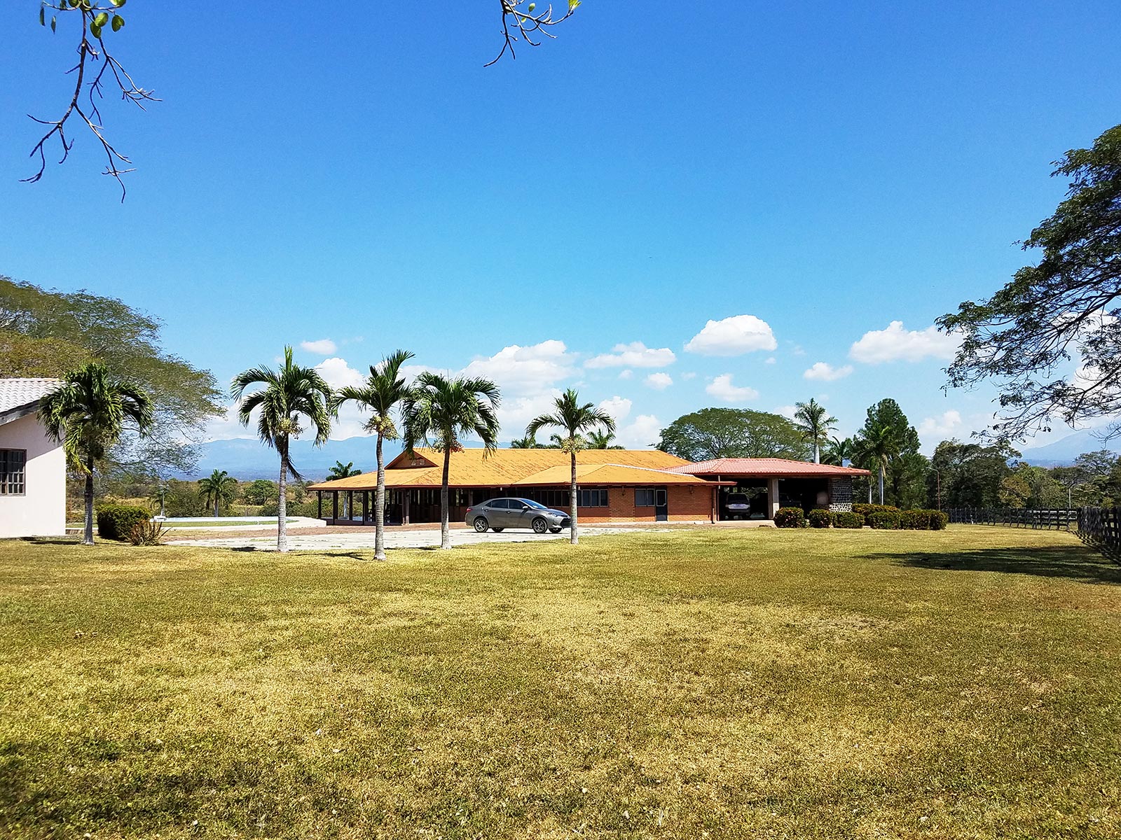 Biggest farm ranch land for sale in Costa Rica, ID CODE 3349 Biggest farm ranch land for sale in Costa Rica, ID CODE 3349