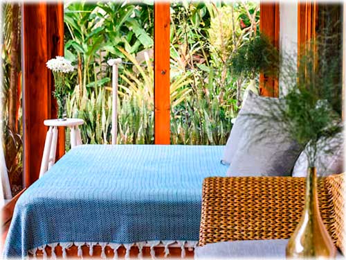 vacation properties, for rent, caribbean ocean, limon, beach, beach town, close to the beach, costa rica, furnished