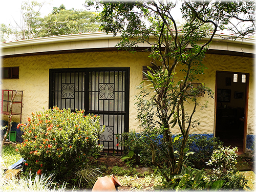 for sale, alajuela real estate, homes, mountain properties, lands, close to town,