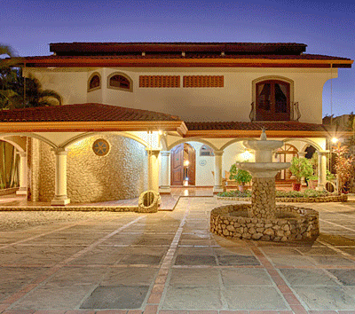 Luxury Spanish Colonial 5 Bedroom Beachfront Home on Playa Langosta