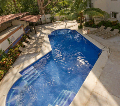 Incredible Deal on this Turn-key, Steps-to-the-beach Bargain Condo for sale!