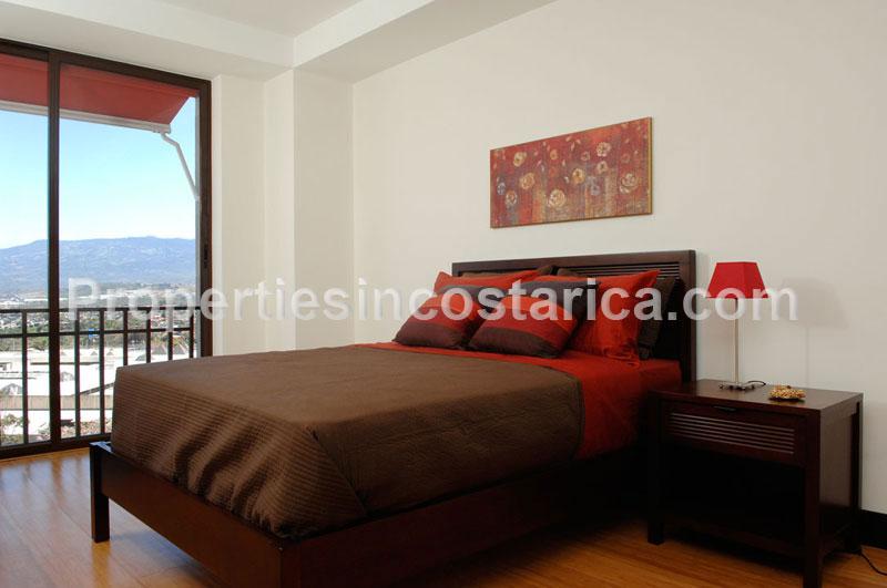 Condo for rent steps away from Escazu, ID CODE 2227