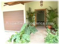 Conveniently located 4 bedroom family home for sale in Escazu