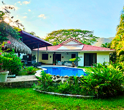 Golfside Living on the 8th Hole in Los Delfines Golf Community