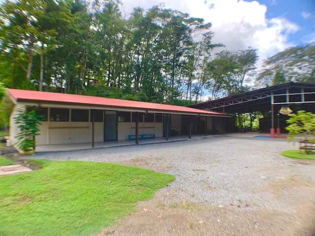Functional Educational Center with Prime Commercial Location in Uvita