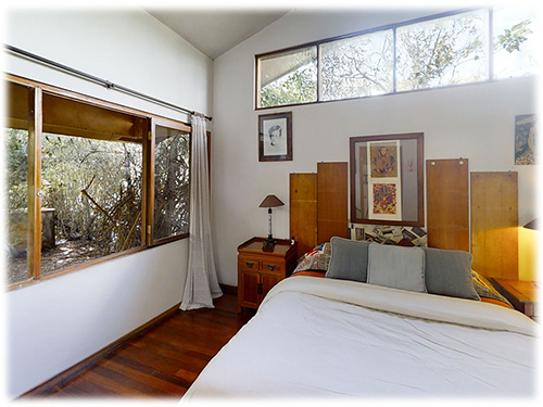 brasil de mora, piedades, central valley, natural escape, exale, natural home, close to everything, wildlife, migratory birds, Mountain views, Sunsets, fruit trees