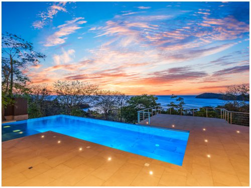 flamingo luxury beach house