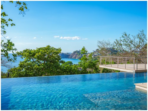 flamingo luxury beach house