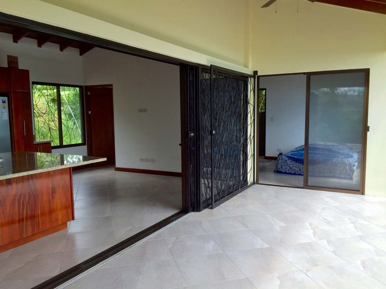 Whale's Tail Views House Located in the Mountains Above Uvita, ID CODE