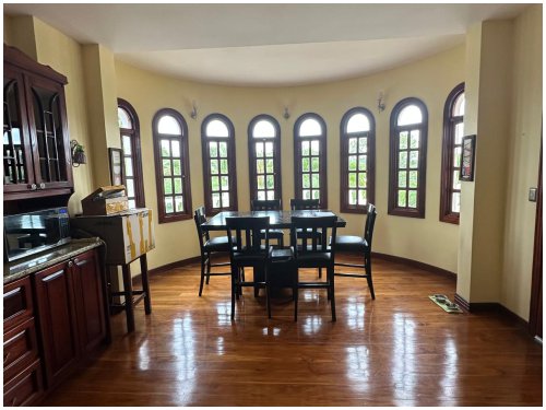 for rent, pool, atenas, vacation home, gateaway home, mountain views, fruit trees, tennis court, mango, citrus, banana