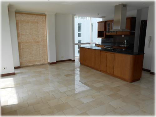 central valley, condos,for rent, close to everything, furnished, pool,