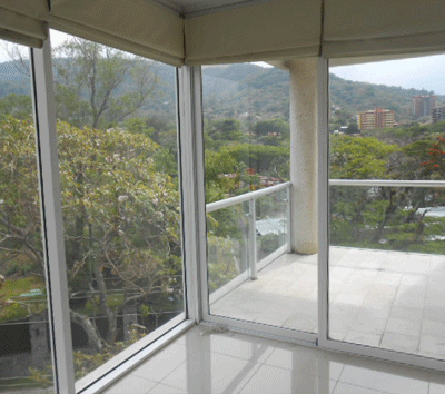 Fantastic Condo, Walk to Paco