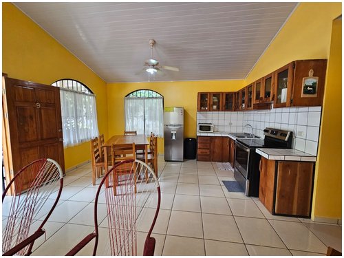casa, beach town, shopping, mango tree, updated, house, air conditioning