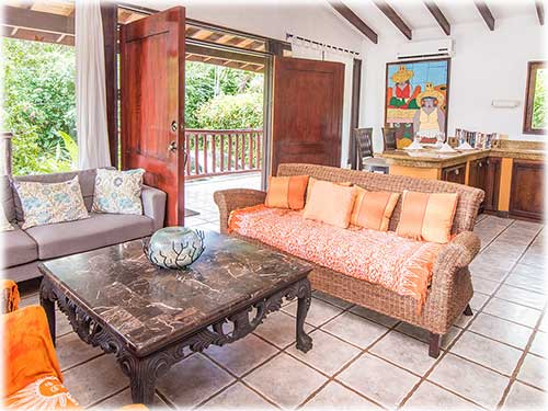 beach, invest, opportunity, for sale, 4 bedrooms, homes for rental possibilities, close to town, close to the beach, guanacaste, ocean view, sea side homes