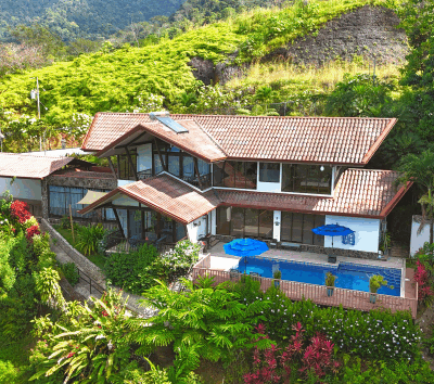 Panoramic Ocean-View Home with Pool, Nestled in the Jungle Hills of Costa Rica's South Pacific