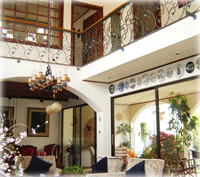 Knock out location! Rohrmoser house for sale with mountain views