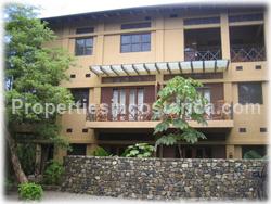 Tamarindo condo, Tamarindo 2 bedroom, rental income, investment, opportunity, close to beach, Tamarindo real estate,