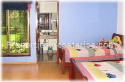 Golf community home, Cariari for sale, Cariari golf neighborhood, Cariari real estate, 5 bedroom, family home, gardens, fountains, ample, spacious, security, internet, privacy, international schools, 1451