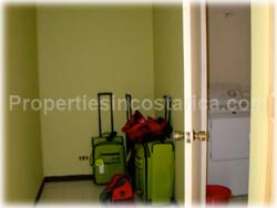 Rohrmoser real estate, large home, Rohrmoser for sale, for rent, furnished, A/C, security, hot water, rooms, fully equipped, quiet neighborhood, location, airport, schools, business, Escazu, Santa Ana, 23
