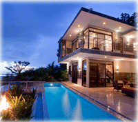 uxury Coastal Villa Overlooking the Famous Whale's Tail!
