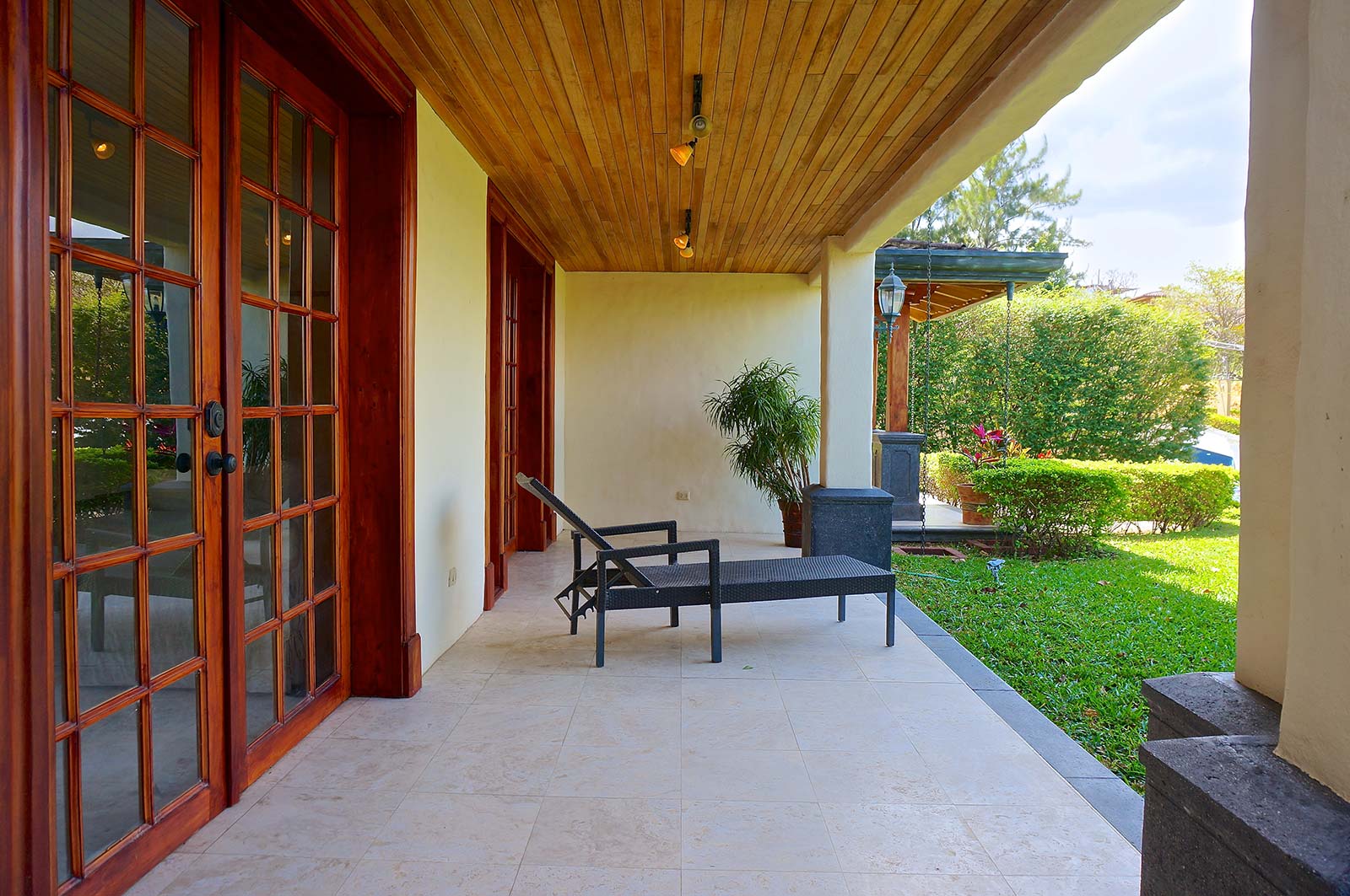 Costa Rica real estate, Santa Ana Costa Rica real estate, Country Style Homes, European style homes, gated community, Montaña del Sol