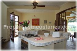 Mal Pais Costa Rica, Mal Pais villas, for rent, Mal Pais vacation home, swimming pool, oceanview, balinese