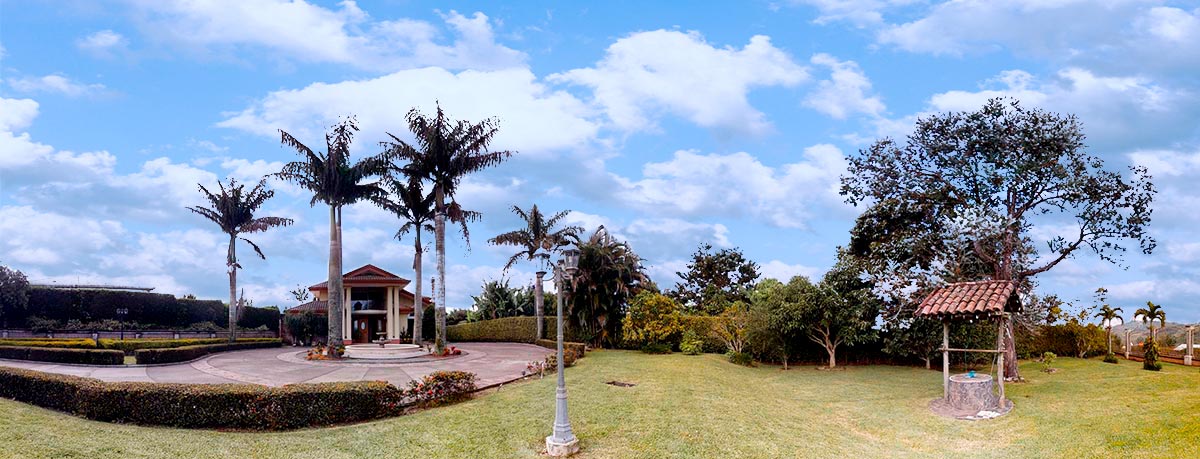 Full of Charm and Character in the Country Hills of Costa Rica