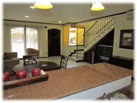 Near Schools and Shopping, Townhouses for Rent in Santa Ana Community