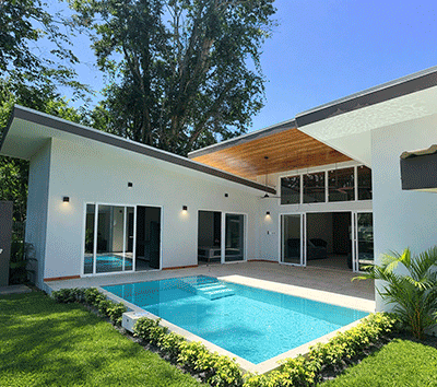 Modern New Villa with Pool in Puerto Viejo — Walk to Beach