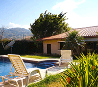 One Story with pool, walking distance to Distrito 4 and Multiplaza in Escazu