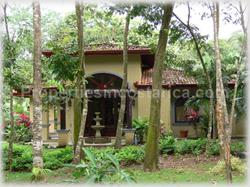 Beach proximity, home in Pavones, Pavones property, Pavones for sale, surfing, waves, gated community, Costa Rica surfing, security, privacy, high ceilings, tropical, 1473
