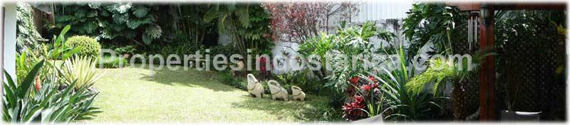Large home for sale in Sabana Sur near new national stadium