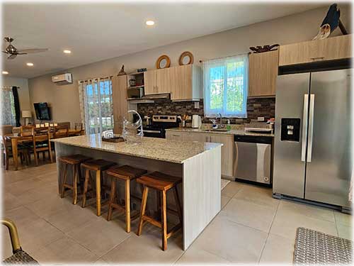 tambor real estate, puntarenas, beach, villas, beachfront properties, ocean views, private pool