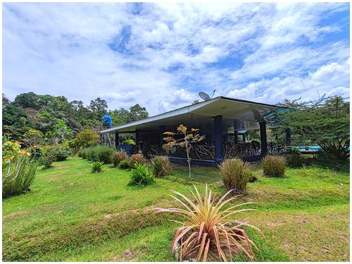 self-sufficient farm with aquaculture Costa Rica, tropical fruit orchard property Costa Rica, food production property Costa Rica,
