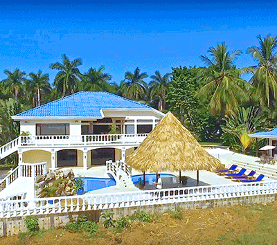  The Blue House, Prominent Beach and Golf Estate Vacation Rental 