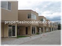 Costa Rica House For Sale in gated Community