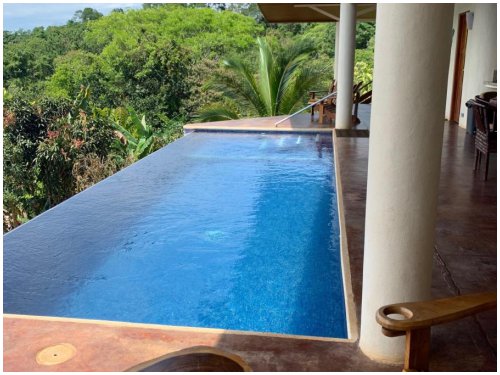 Sol y Mar Sunrise Retreat near Dominical, infinity pool