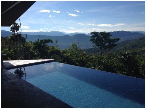 Sol y Mar Sunrise Retreat near Dominical, infinity pool with ocean view