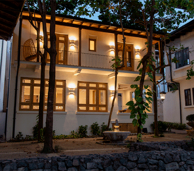 Luxurious Beachfront Sanctuary in Las Catalinas