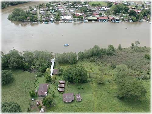 mountain, land for sale, investment, residential, commercial, sierpe river, Puntarenas